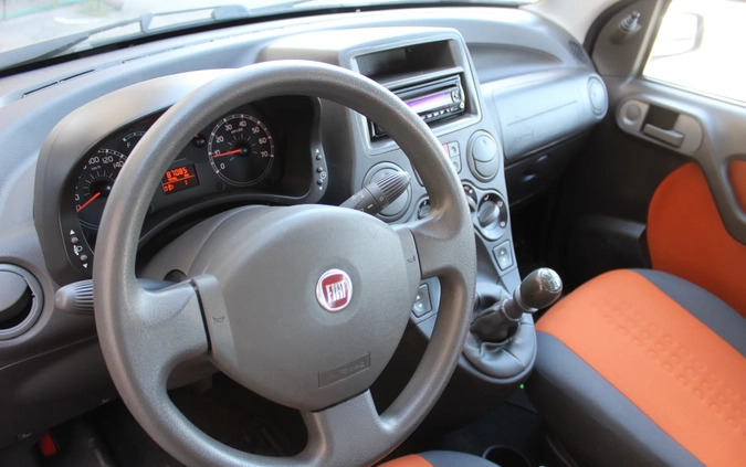 Fiat Panda cena 13850 przebieg: 87085, rok produkcji 2009 z Działoszyce małe 254